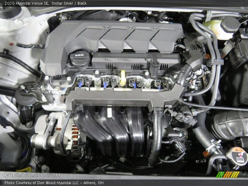 Stellar Silver / Black 2020 Hyundai Venue SE