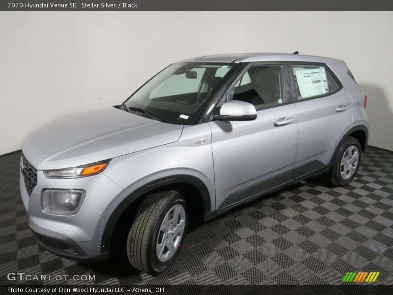 Stellar Silver / Black 2020 Hyundai Venue SE