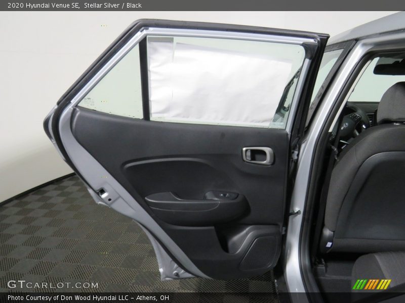 Stellar Silver / Black 2020 Hyundai Venue SE