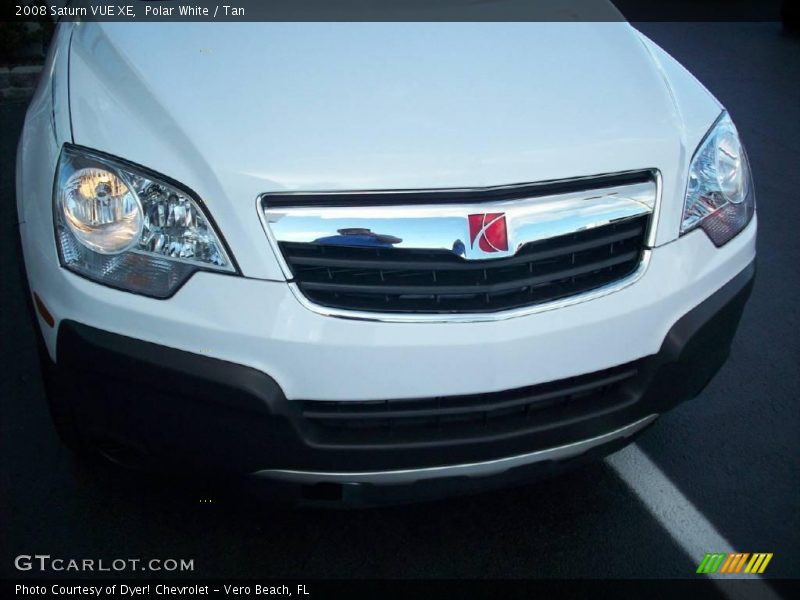 Polar White / Tan 2008 Saturn VUE XE