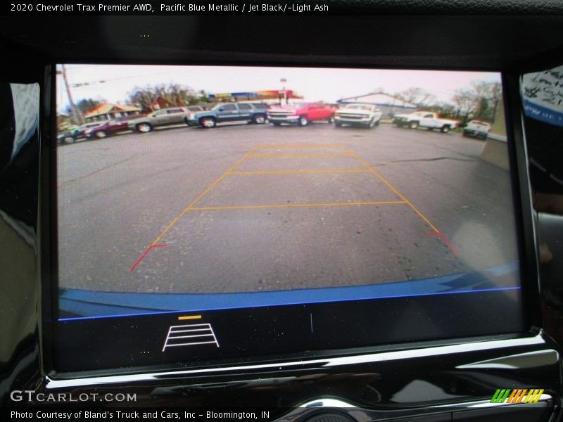 Pacific Blue Metallic / Jet Black/­Light Ash 2020 Chevrolet Trax Premier AWD