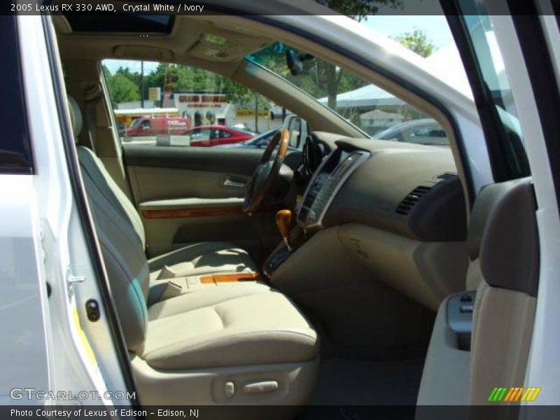 Crystal White / Ivory 2005 Lexus RX 330 AWD