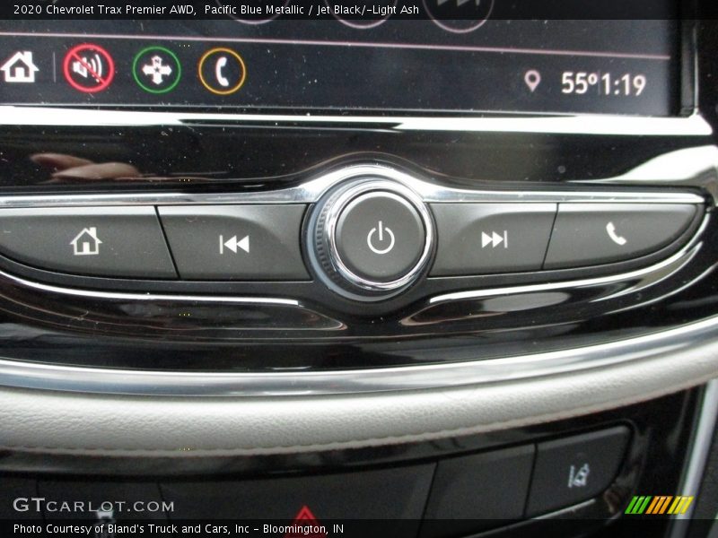 Pacific Blue Metallic / Jet Black/­Light Ash 2020 Chevrolet Trax Premier AWD