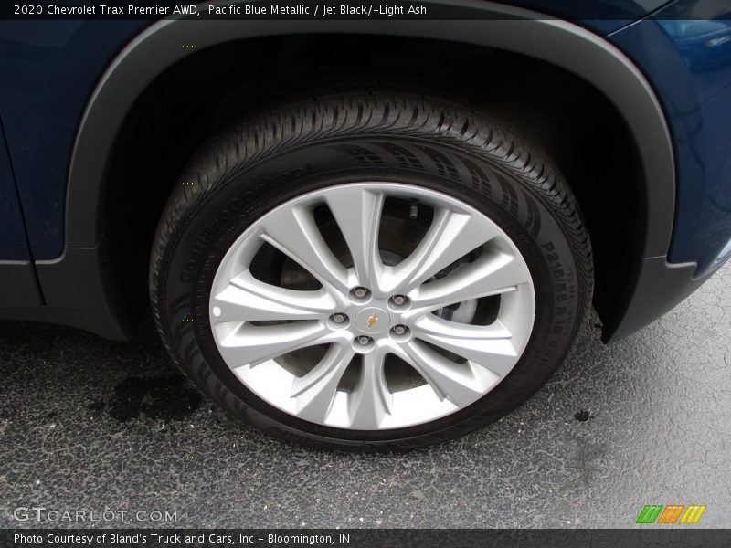 Pacific Blue Metallic / Jet Black/­Light Ash 2020 Chevrolet Trax Premier AWD