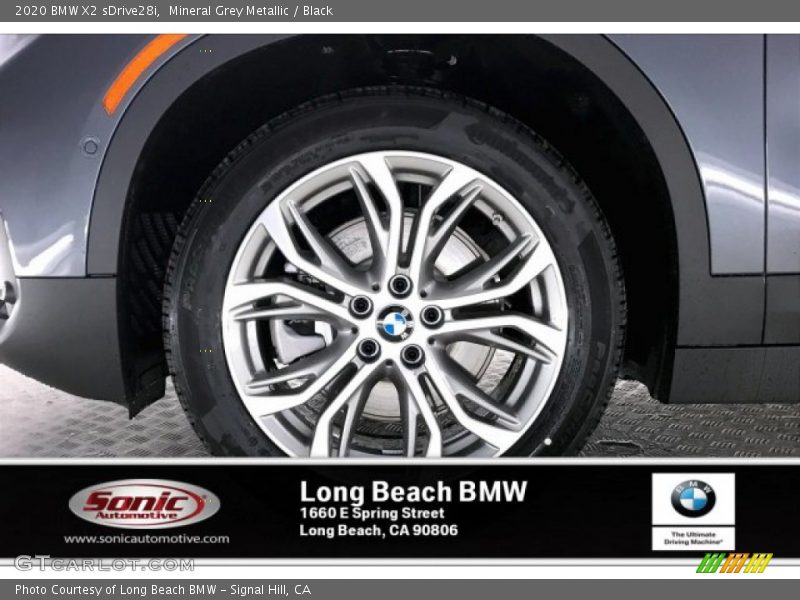 Mineral Grey Metallic / Black 2020 BMW X2 sDrive28i