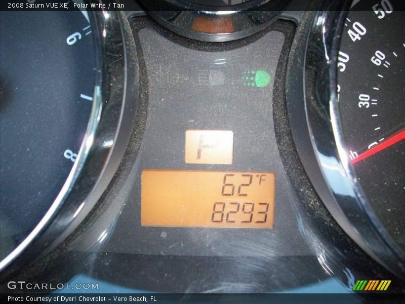 Polar White / Tan 2008 Saturn VUE XE