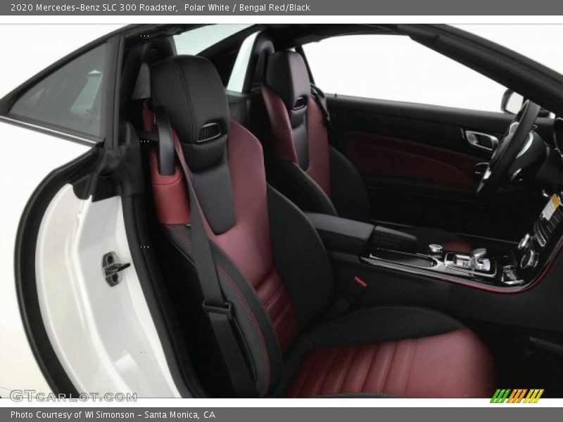 Polar White / Bengal Red/Black 2020 Mercedes-Benz SLC 300 Roadster