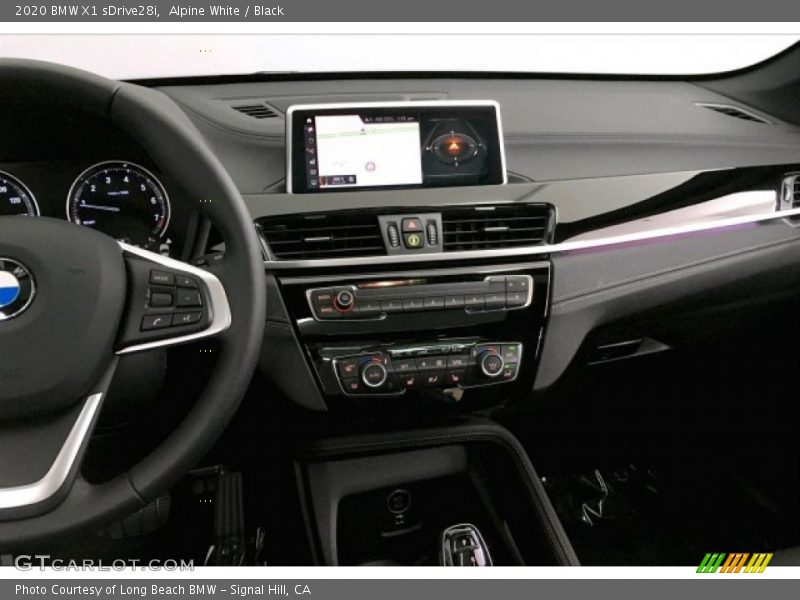 Alpine White / Black 2020 BMW X1 sDrive28i