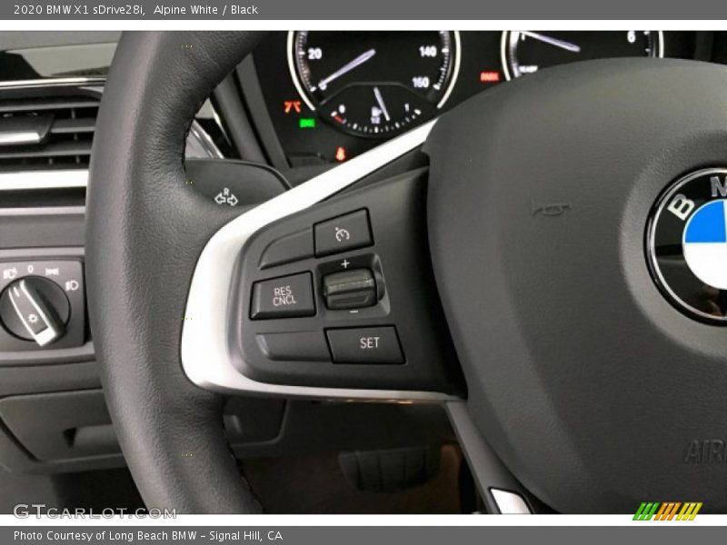 Alpine White / Black 2020 BMW X1 sDrive28i
