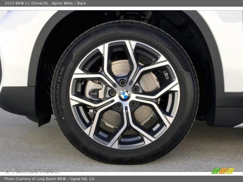 Alpine White / Black 2020 BMW X1 sDrive28i