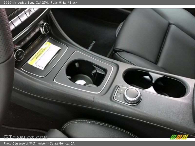 Polar White / Black 2020 Mercedes-Benz GLA 250