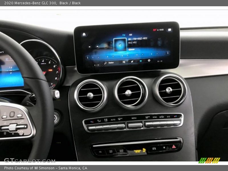Black / Black 2020 Mercedes-Benz GLC 300