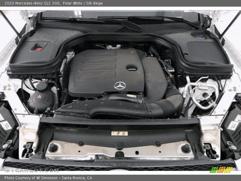 Polar White / Silk Beige 2020 Mercedes-Benz GLC 300