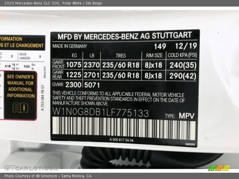 Polar White / Silk Beige 2020 Mercedes-Benz GLC 300