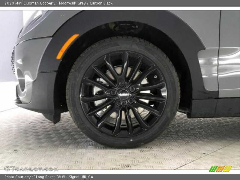 Moonwalk Grey / Carbon Black 2020 Mini Clubman Cooper S