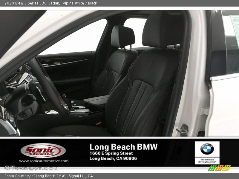 Alpine White / Black 2020 BMW 5 Series 530i Sedan