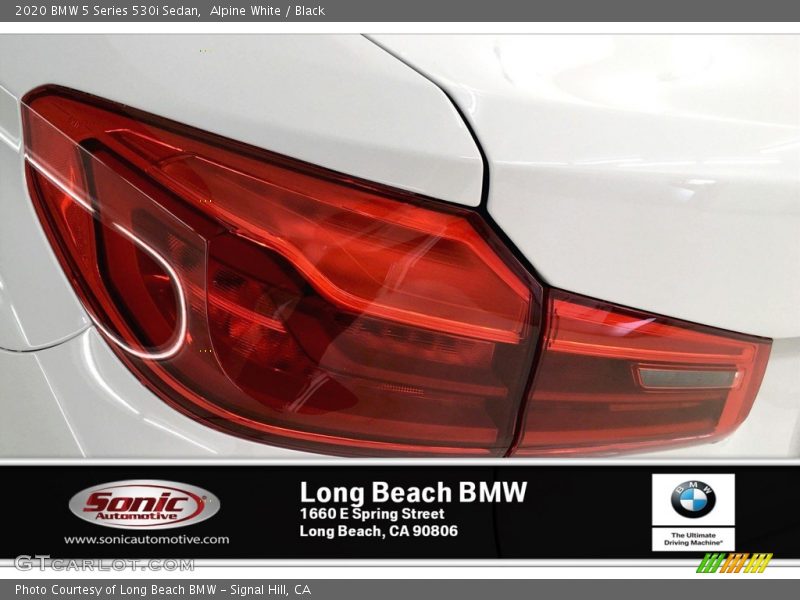 Alpine White / Black 2020 BMW 5 Series 530i Sedan