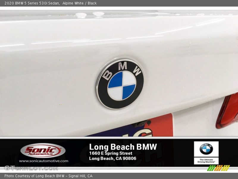 Alpine White / Black 2020 BMW 5 Series 530i Sedan