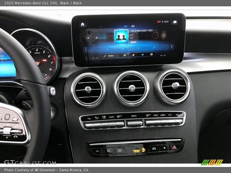 Black / Black 2020 Mercedes-Benz GLC 300