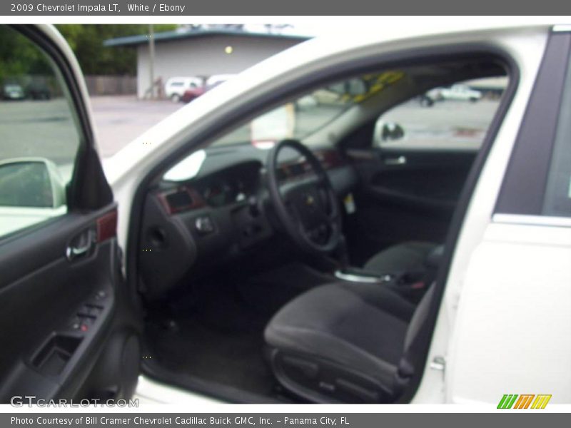 White / Ebony 2009 Chevrolet Impala LT