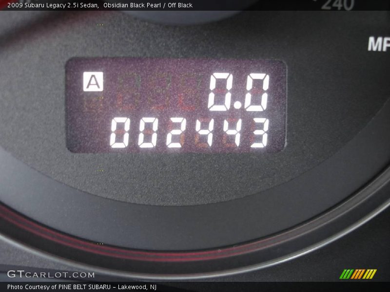 Obsidian Black Pearl / Off Black 2009 Subaru Legacy 2.5i Sedan