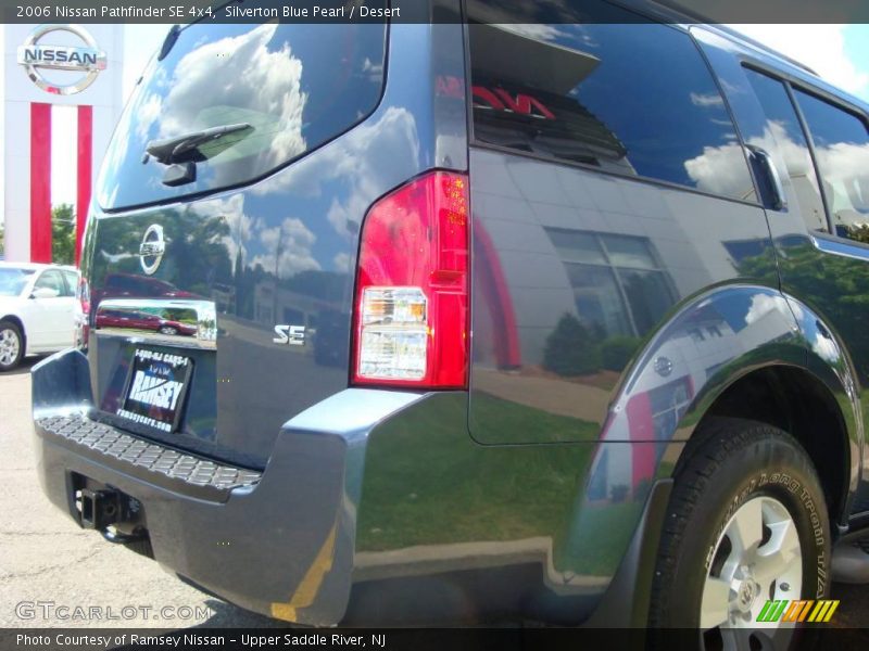 Silverton Blue Pearl / Desert 2006 Nissan Pathfinder SE 4x4