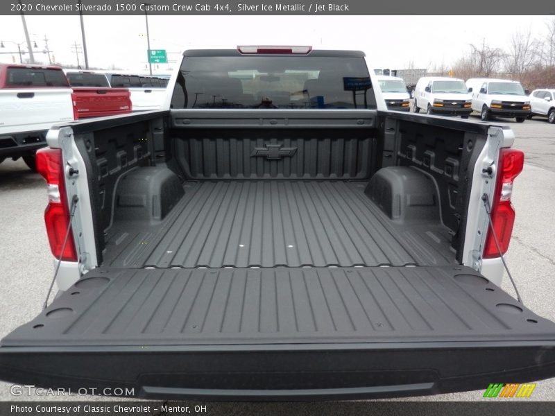 Silver Ice Metallic / Jet Black 2020 Chevrolet Silverado 1500 Custom Crew Cab 4x4