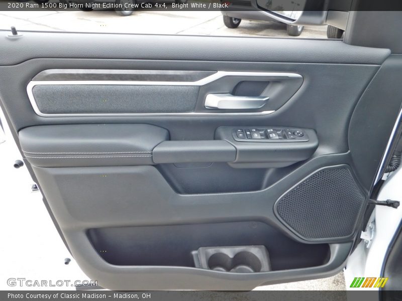 Bright White / Black 2020 Ram 1500 Big Horn Night Edition Crew Cab 4x4