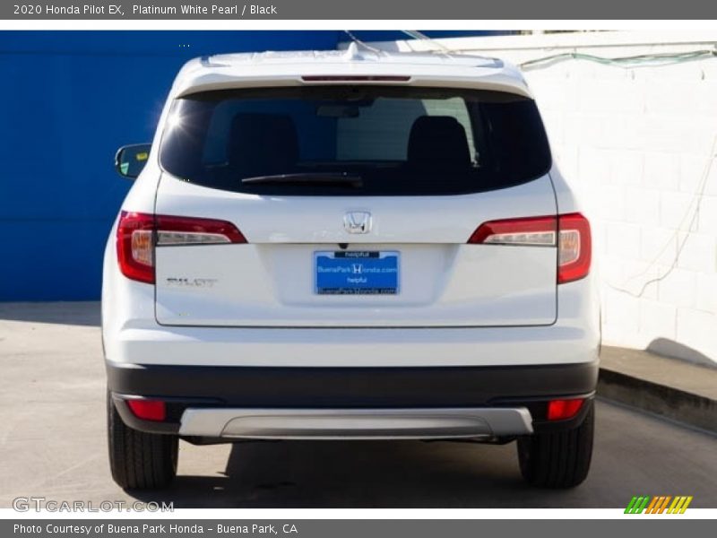 Platinum White Pearl / Black 2020 Honda Pilot EX