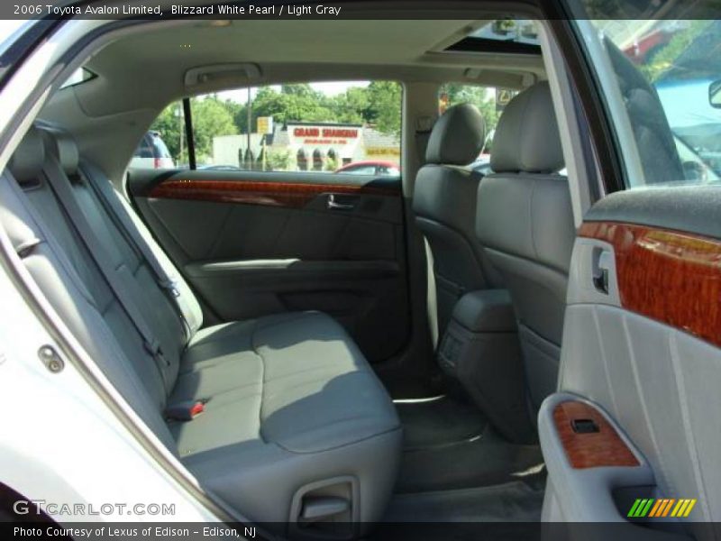 Blizzard White Pearl / Light Gray 2006 Toyota Avalon Limited
