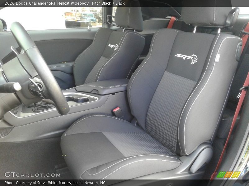 Front Seat of 2020 Challenger SRT Hellcat Widebody