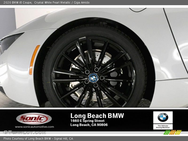 Crystal White Pearl Metallic / Giga Amido 2020 BMW i8 Coupe