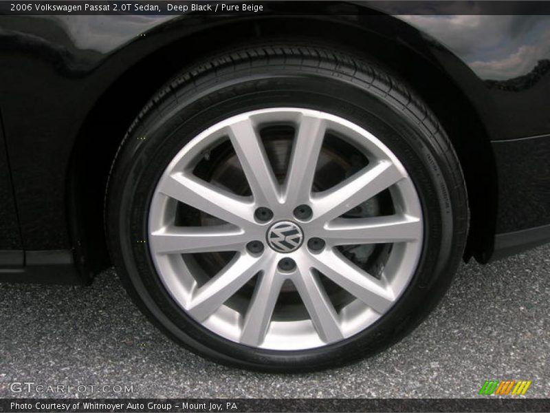 Deep Black / Pure Beige 2006 Volkswagen Passat 2.0T Sedan