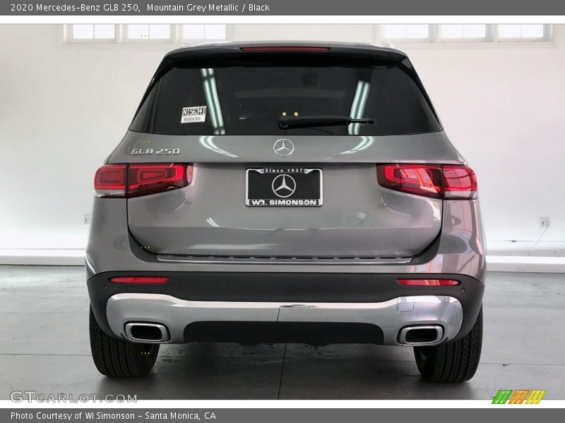 Mountain Grey Metallic / Black 2020 Mercedes-Benz GLB 250