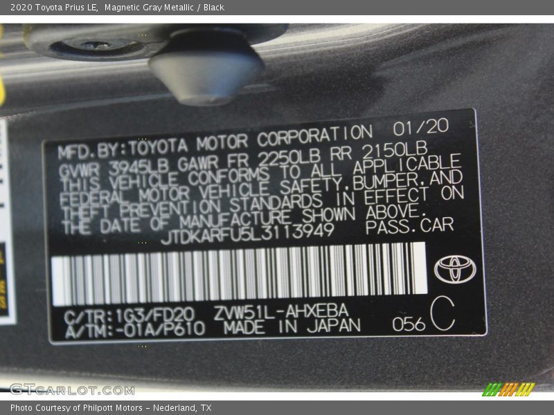 Magnetic Gray Metallic / Black 2020 Toyota Prius LE