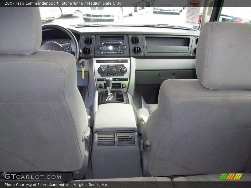 Stone White / Medium Slate Gray 2007 Jeep Commander Sport