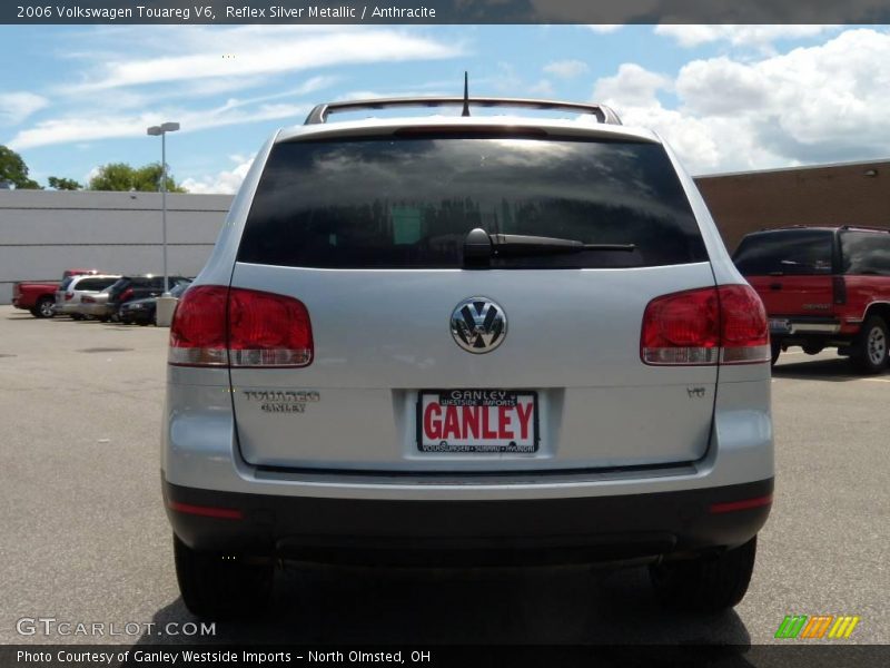 Reflex Silver Metallic / Anthracite 2006 Volkswagen Touareg V6