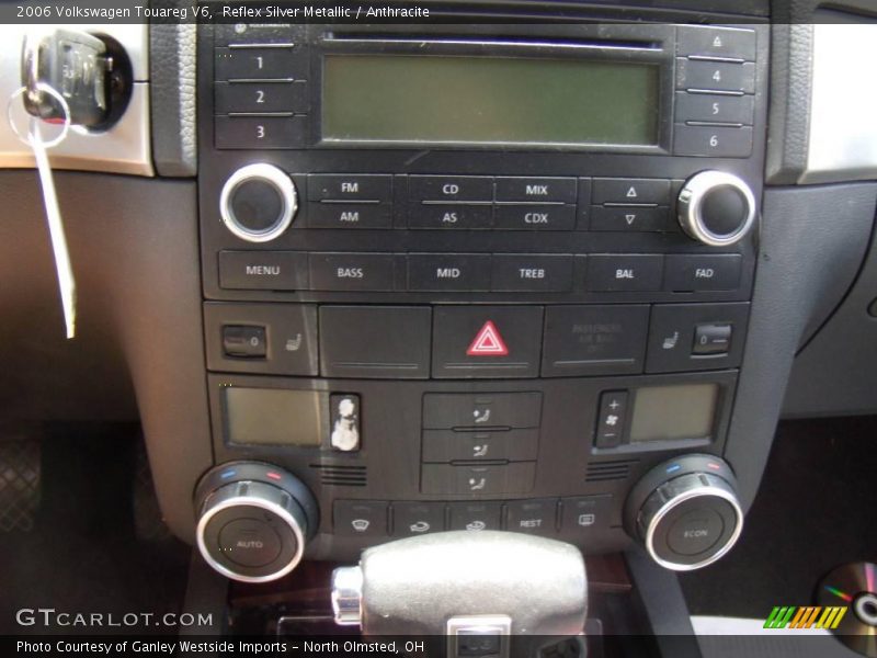 Reflex Silver Metallic / Anthracite 2006 Volkswagen Touareg V6