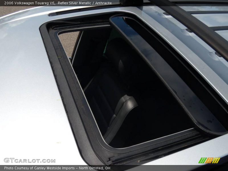 Reflex Silver Metallic / Anthracite 2006 Volkswagen Touareg V6