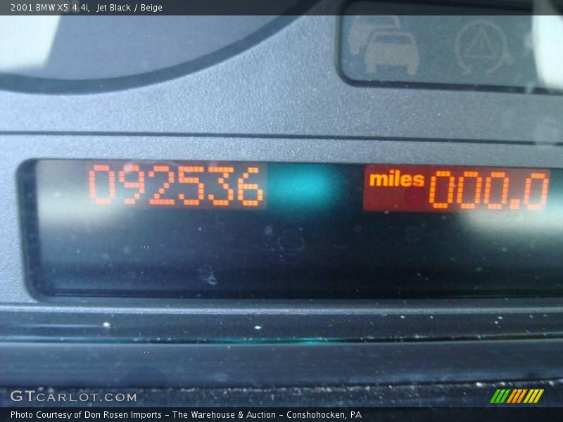 Jet Black / Beige 2001 BMW X5 4.4i