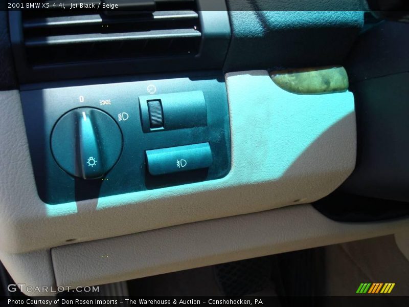 Jet Black / Beige 2001 BMW X5 4.4i