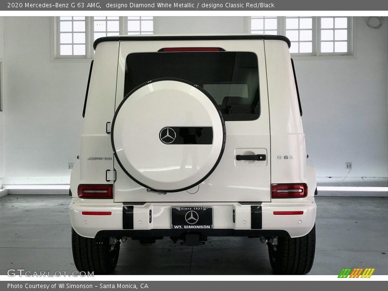 designo Diamond White Metallic / designo Classic Red/Black 2020 Mercedes-Benz G 63 AMG