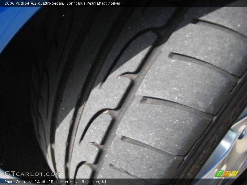 Sprint Blue Pearl Effect / Silver 2006 Audi S4 4.2 quattro Sedan