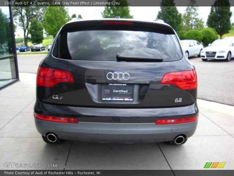 Lava Gray Pearl Effect / Limestone Grey 2007 Audi Q7 4.2 quattro