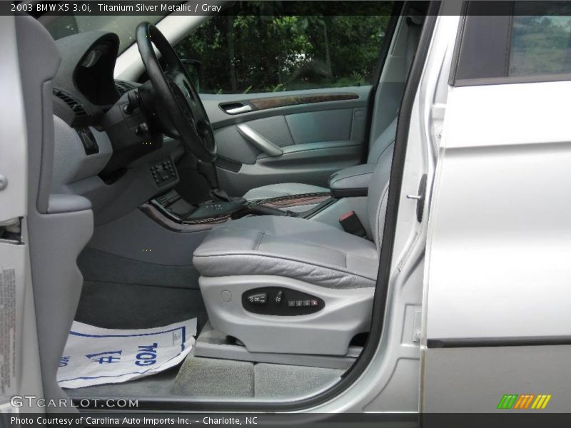 Titanium Silver Metallic / Gray 2003 BMW X5 3.0i