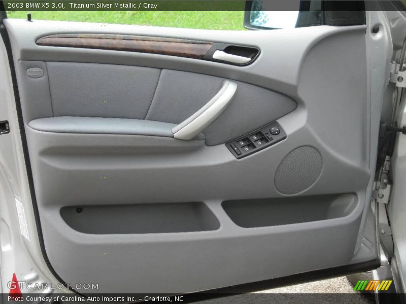Titanium Silver Metallic / Gray 2003 BMW X5 3.0i