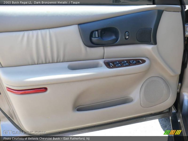 Dark Bronzemist Metallic / Taupe 2003 Buick Regal LS