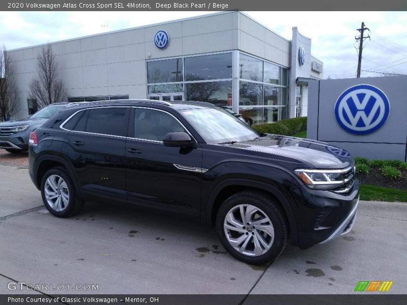 Deep Black Pearl / Beige 2020 Volkswagen Atlas Cross Sport SEL 4Motion