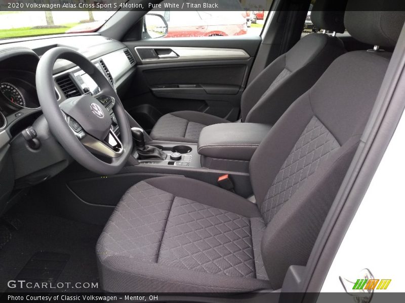  2020 Atlas Cross Sport S 4Motion Titan Black Interior