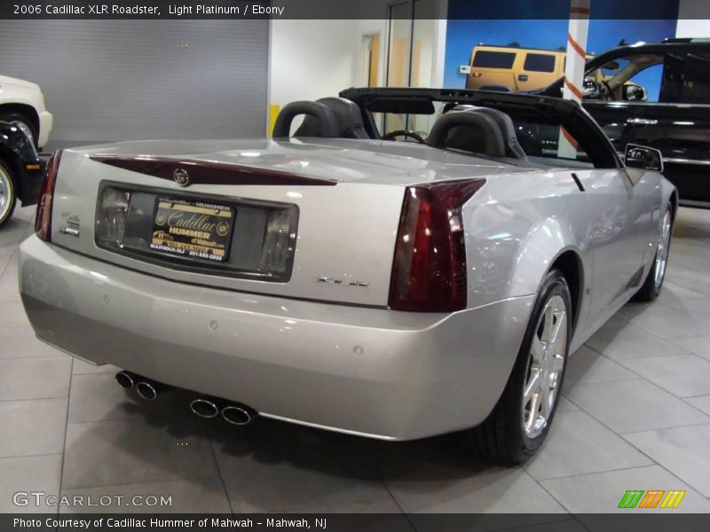 Light Platinum / Ebony 2006 Cadillac XLR Roadster